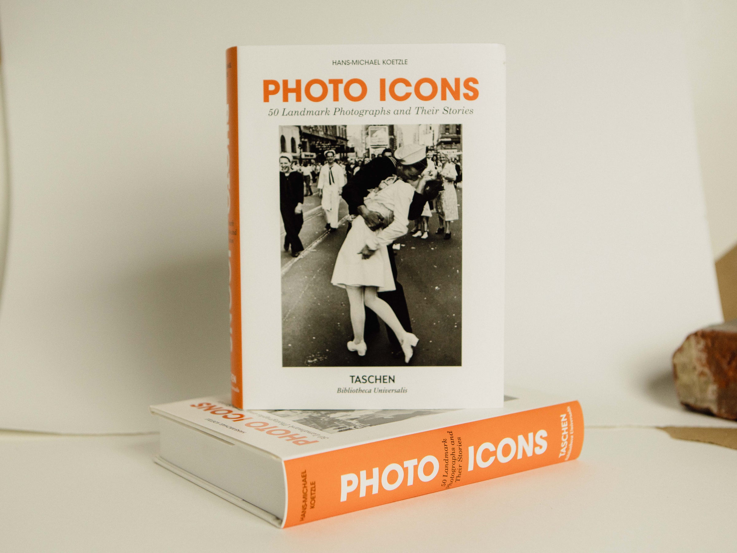 Taschen Photo Icons Hardcover Book. 50 Landmark Photographs and
